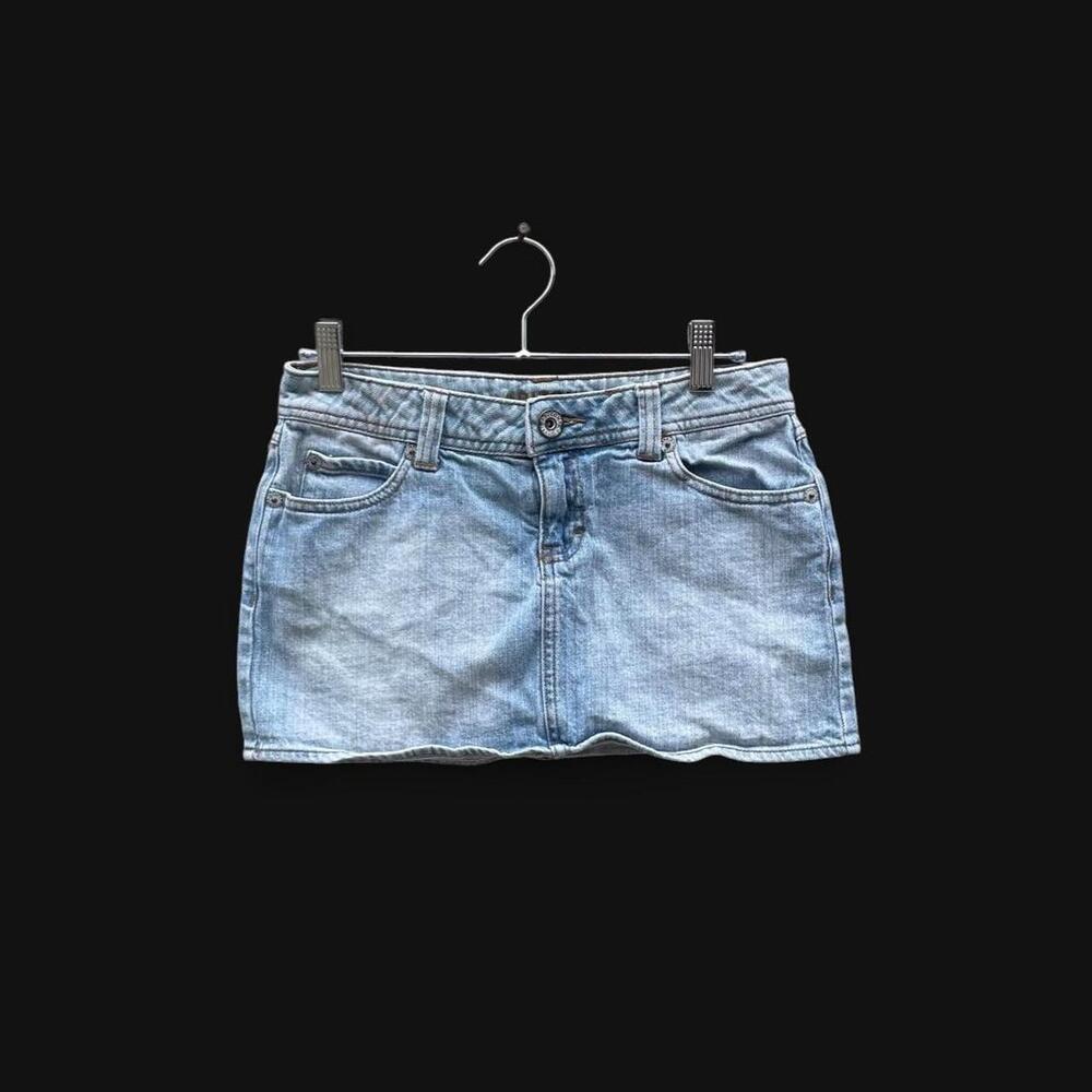 2000s Arizona Jean Co. blue denim mini skirt